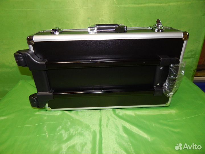 Кейс-педалборд