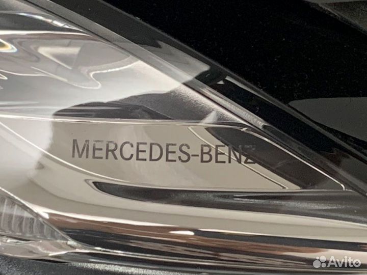 Фара светодиодная передняя левая Mercedes-Benz