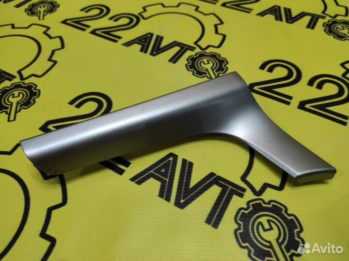 Накладка на торпедо декоративная Subaru Legacy BL5