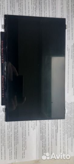 Ноутбук asus E402W