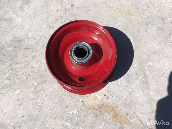 Диск колеса садовой тачки с подшипнивками