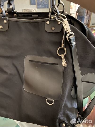 Стильная сумка bally