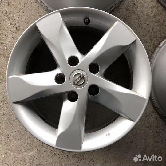 Диски Nissan Renault R16 5/114.3 ET40d66.1