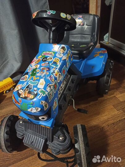 Каталка синий трактор с прицепом