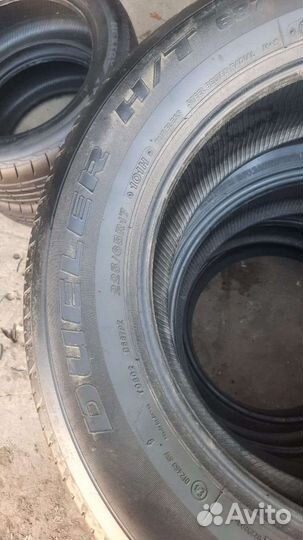 Bridgestone Dueler H/T 687 225/65 R17