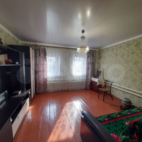 Дом 47 м² на участке 5 сот.