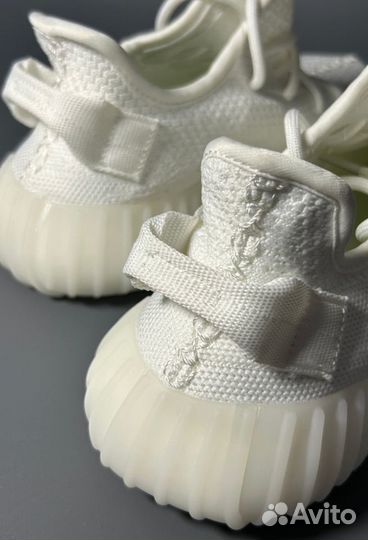 Кроссовки Yeezy Boost 350 V2 White Люкс