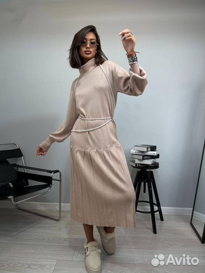 Платье теплое