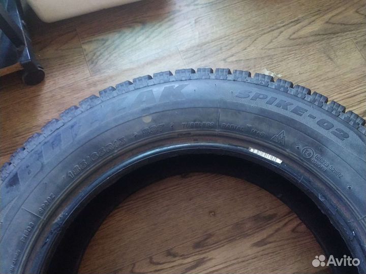 Bridgestone Blizzak Spike-02 185/65 R15