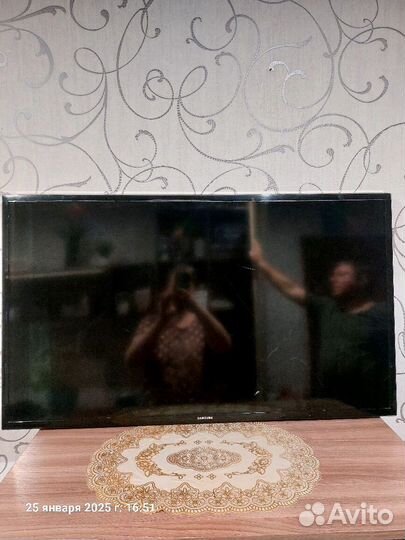 Телевизор samsung UE40F6130AK на запчасти