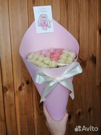 Вкусный букет из 37 шоколадных роз