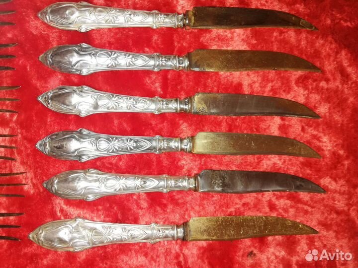 Десертные вилки и ножи, серебро 84 пробы