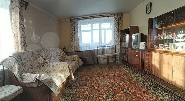 2-к. квартира, 46 м², 2/2 эт.
