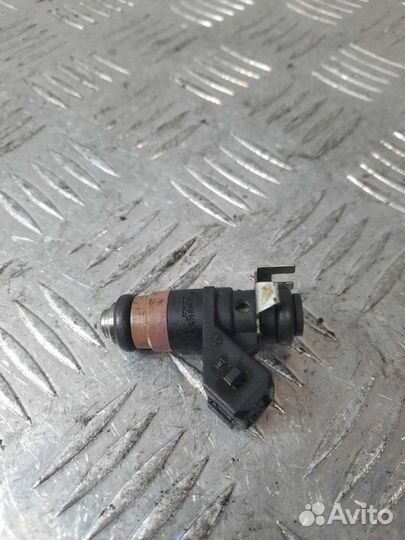 Форсунка Renault Megane хэтчбэк 1.6 K4M812 2007