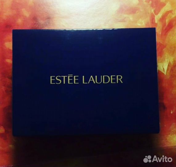Помада для губ Estee Lauder