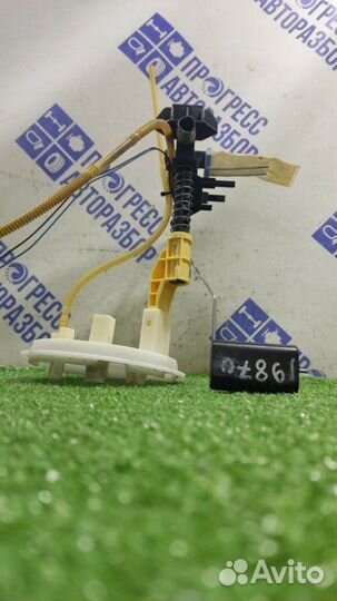 Датчик уровня топлива Jaguar Xf седан 3.0 2008