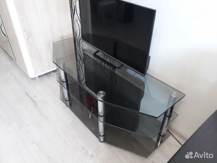 Тумба под тв