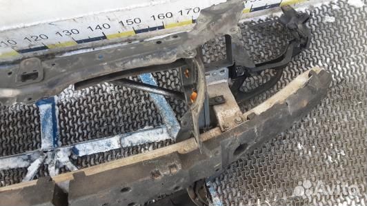 Передняя панель крепления облицовки (телевизор) BM