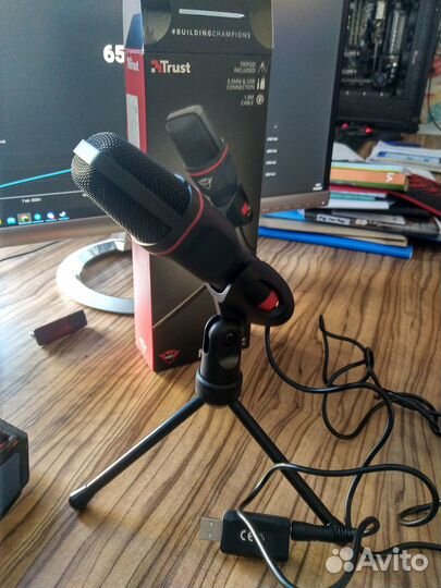 Конденсаторный микрофон