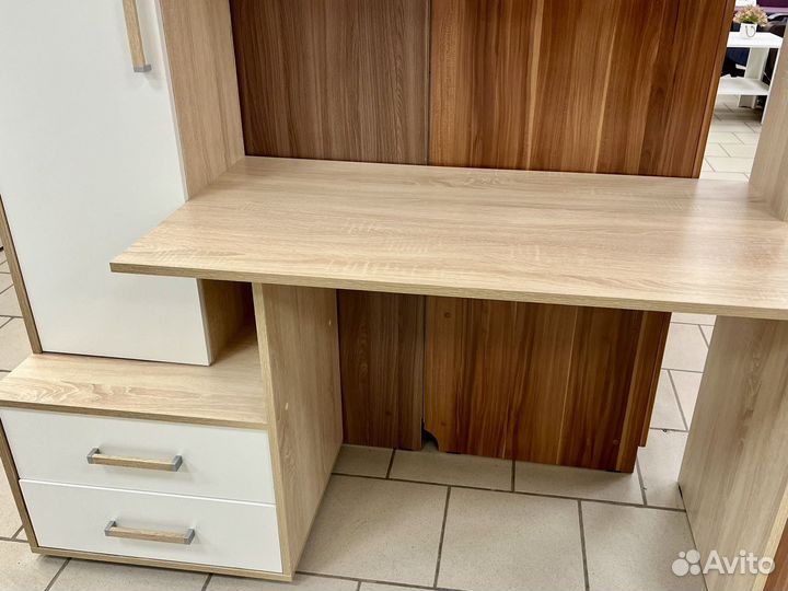 Стол компьютерный письменный