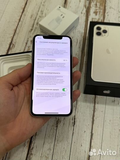 iPhone 11 Pro, 64 ГБ