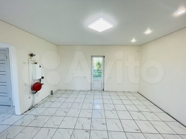 Дом 45 м² на участке 5 сот.