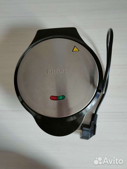 Электровафельница Kitfort KT-1617