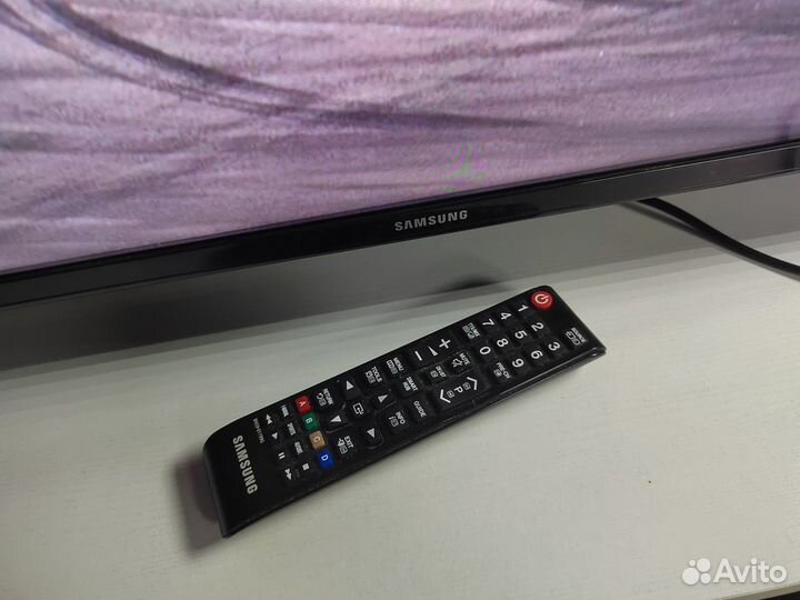 Телевизор Samsung 43 дюйма Full HD SMART TV