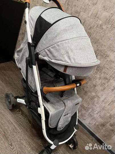 Прогулочная коляска babalo