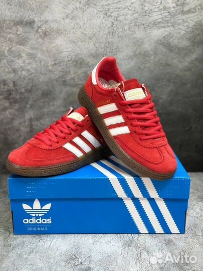 Кроссовки женские adidas spezial