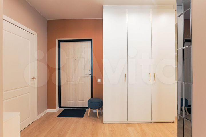 2-к. квартира, 54 м², 12/15 эт.