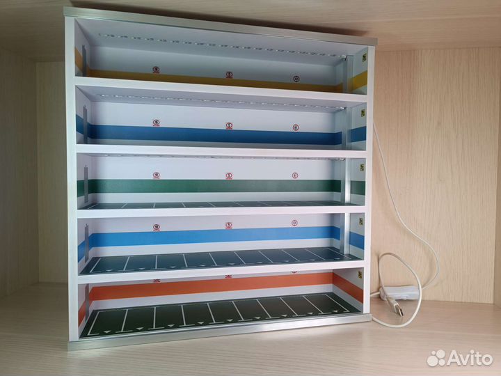 Стеллаж для Hot Wheels 1:64