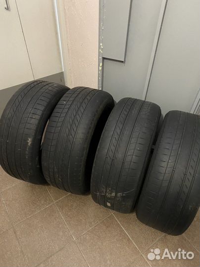 Goodyear Eagle F1 Asymmetric SUV 4x4 255/50 R19