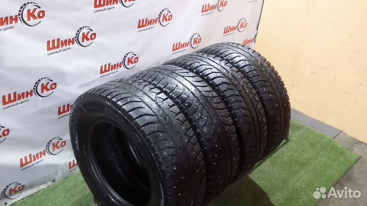 Bridgestone Ice Cruiser 7000 205/70 R15