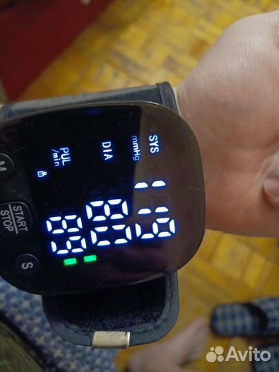 Тонометр автоматический новый