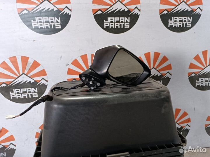 Зеркало правое электрическое Mazda Mazda6