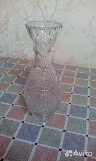 Ваза хрустальная