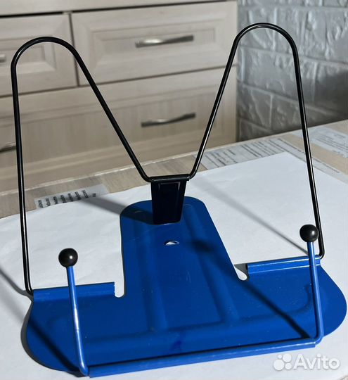 Подставка для книг