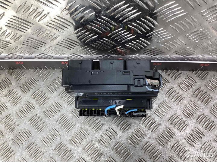 Блок предохранителей Peugeot Expert