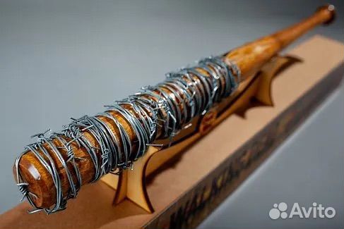 Бита Нигана Люсиль — Walking Dead