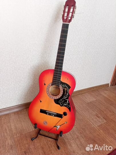 Подставка под гитару Hohner