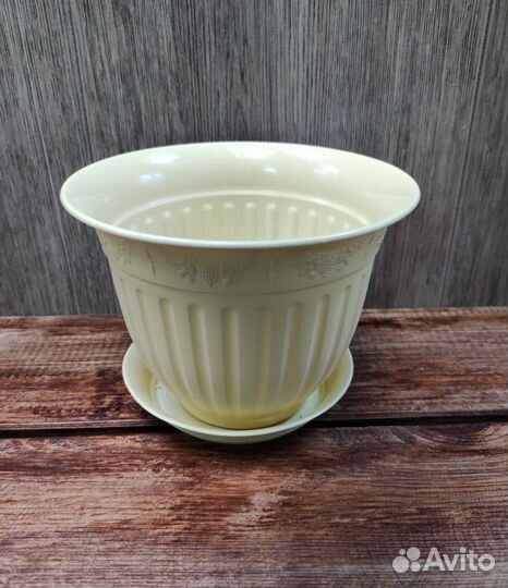 Цветочный горшок