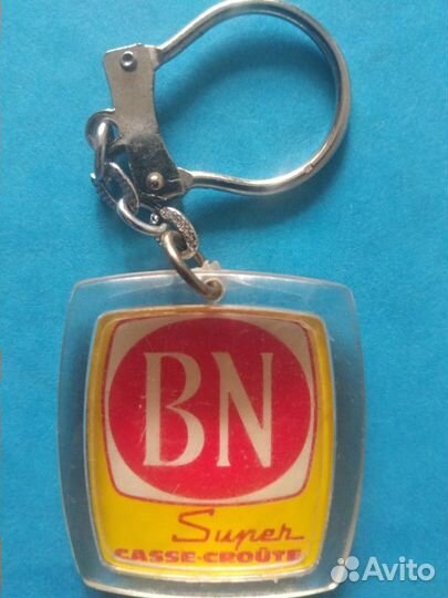 Винтажный брелок с Валентиной Терешковой