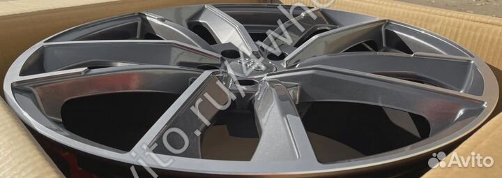 Диски на Ауди Q8 R19