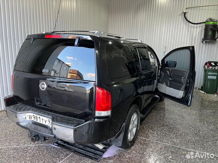 Транспорт Nissan Armada 2004