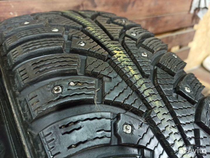 Nokian Tyres Hakkapeliitta 5 205/60 R15