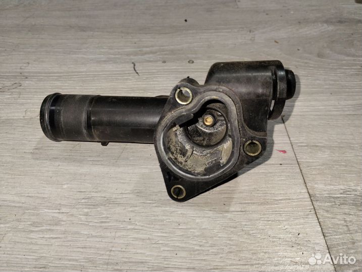 Корпус термостата Renault Megane 2