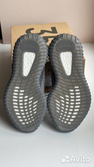 Кроссовки adidas yeezy boost 350 v2 38