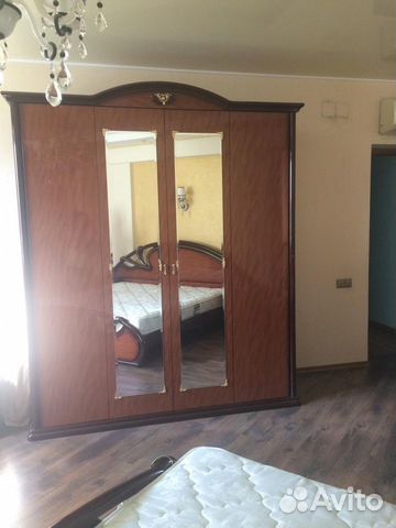 Продам спальный гарнитур