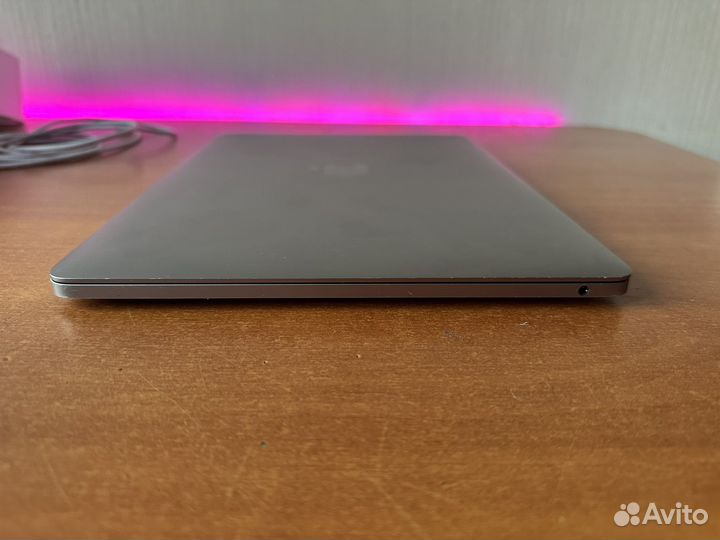 MacBook Pro 13 2019